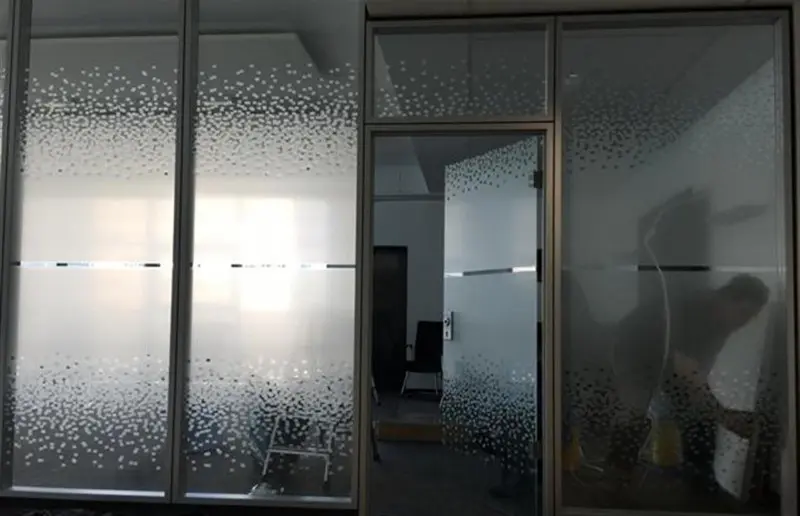 Sichtschutzfolien für Ihr Büro, Gewerbe und Zuhause - Galerie - 30