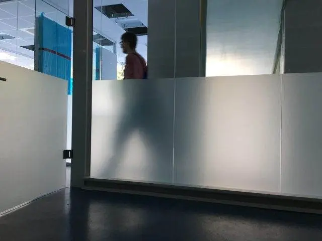 Sichtschutzfolien für Ihr Büro, Gewerbe und Zuhause - Galerie - 50